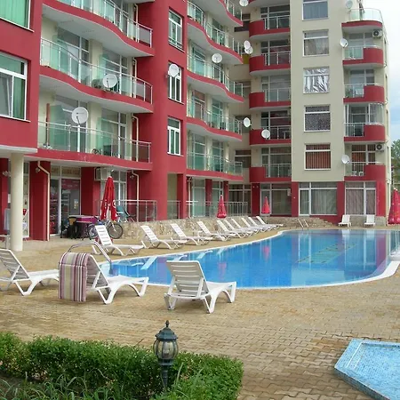 Studio With Balcony Apartament