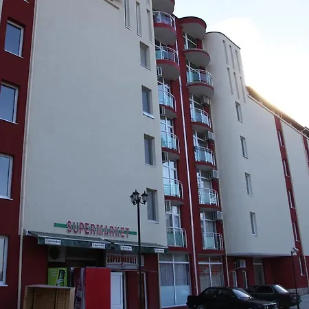 Studio With Balcony